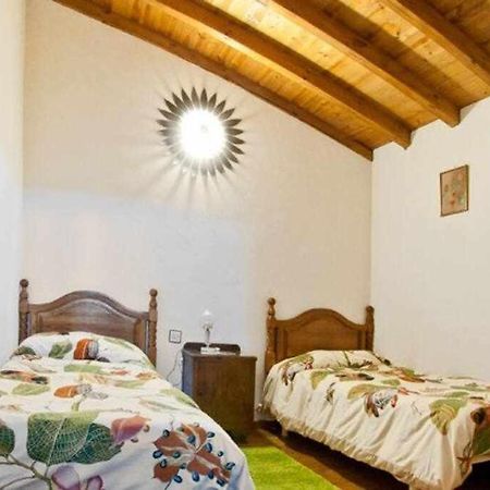 Casa Rural Lucia Es Una Casa Rural Amplia Con Pat Cabezas Bajas Экстерьер фото